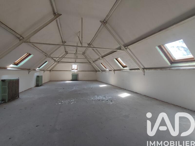 Maison - 293 m² - 3 pièces