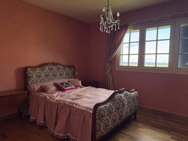 Maison traditionnelle - 160 m² - 5 pièces