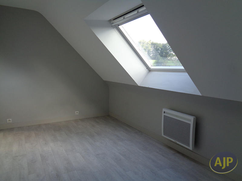 Maison - 83 m² - 5 pièces