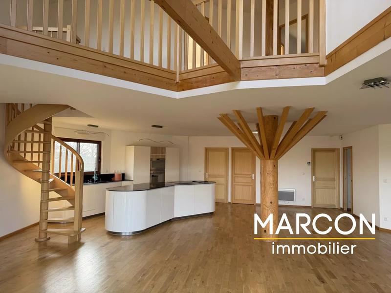 Maison - 164 m² - 4 pièces