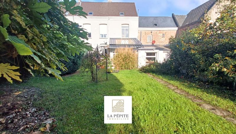 Maison - 174 m² - 5 pièces