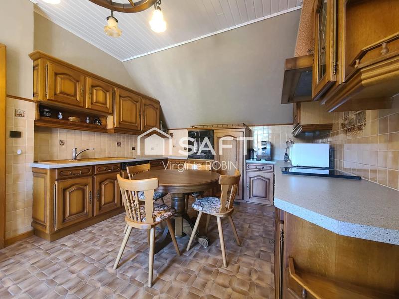 Maison - 172 m² - 8 pièces