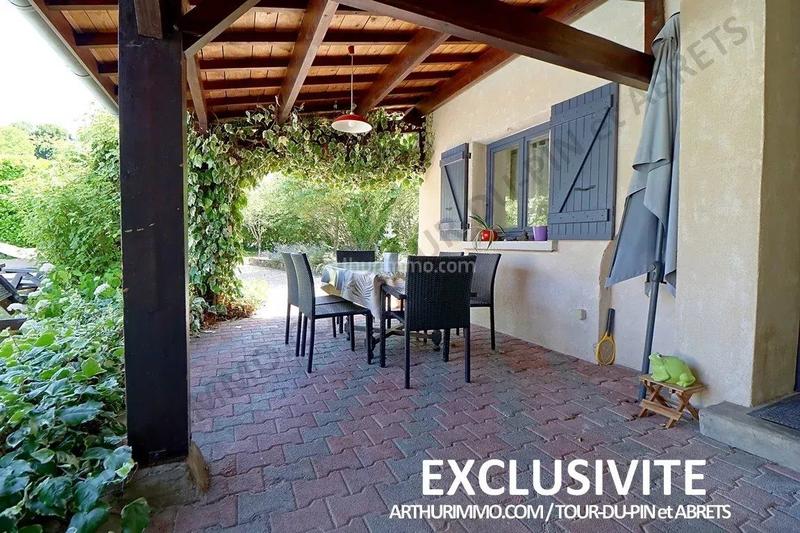 Maison - 159 m² - 5 pièces