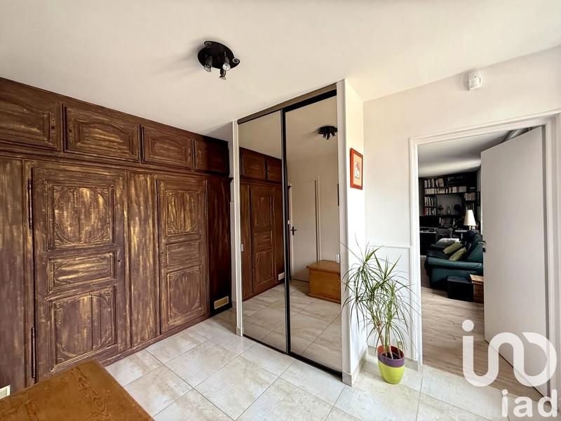 Maison - 255 m² - 10 pièces