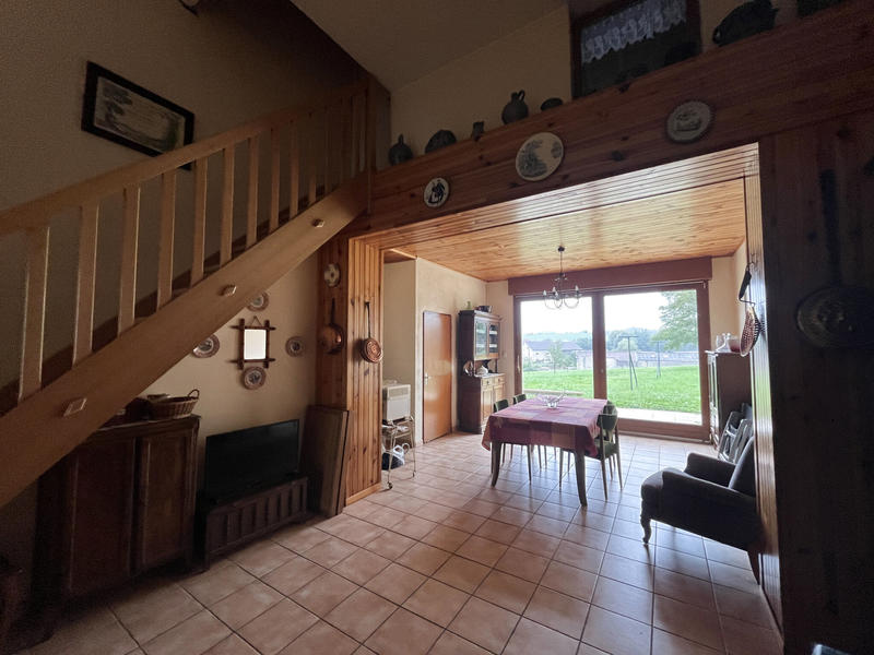 Maison - 177 m² - 6 pièces