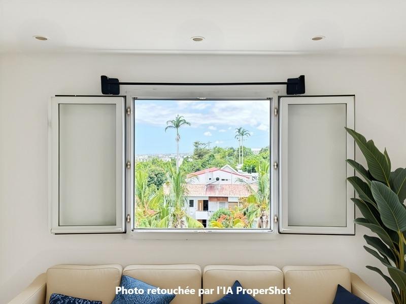 Studio - 25 m² - 1 pièce