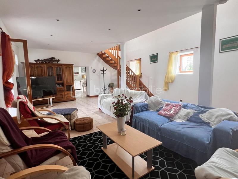 Maison de campagne - 660 m² - 24 pièces