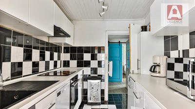 Maison - 84 m² - 5 pièces