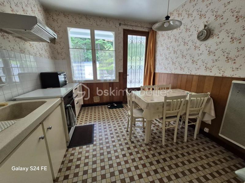 Maison - 92 m² - 4 pièces