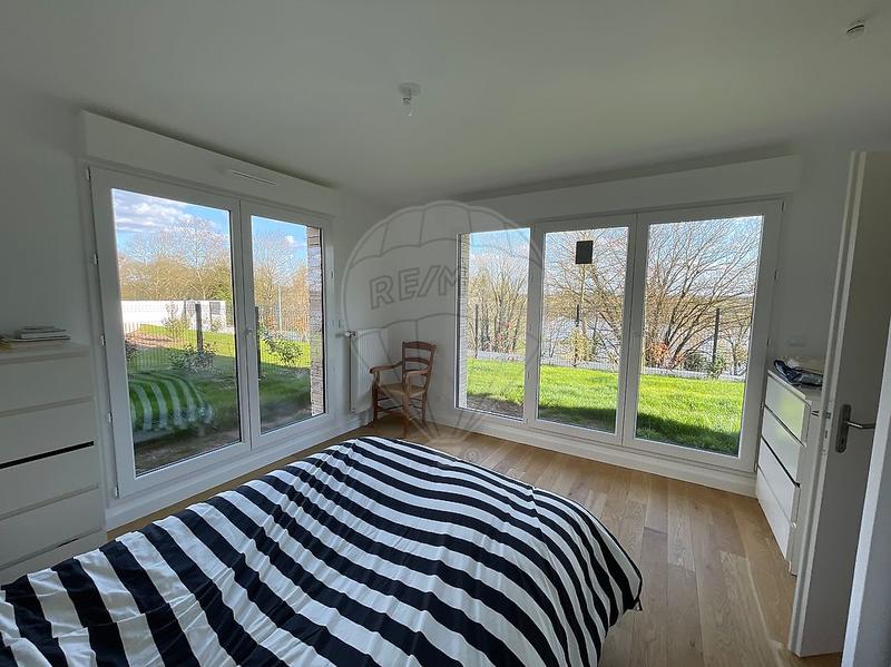 Appartement - 95 m² - 4 pièces