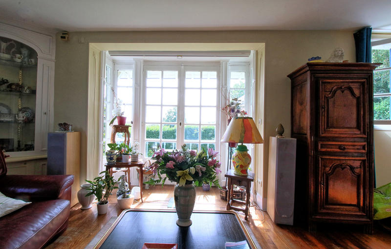 Maison - 291 m² - 11 pièces