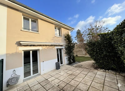 Maison - 81 m² - 4 pièces