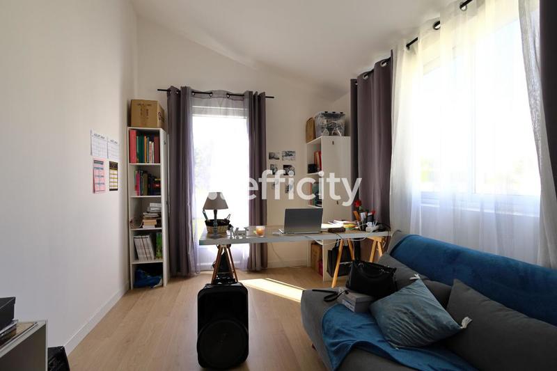 Maison - 134 m² - 6 pièces