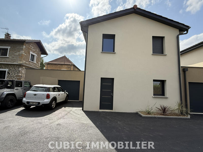 Villa - 101 m² - 4 pièces