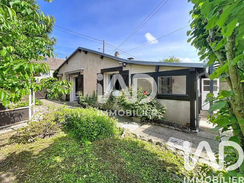 Maison - 232 m² - 8 pièces