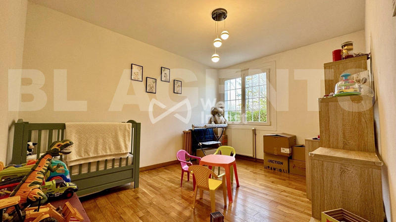 Maison - 150 m² - 5 pièces