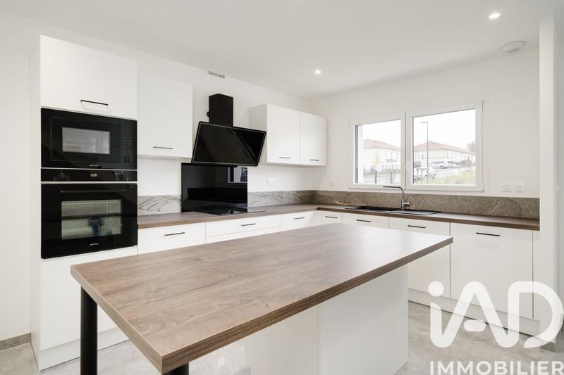 Maison - 119 m² - 6 pièces