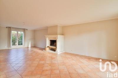 Maison - 201 m² - 6 pièces