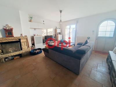 Maison - 144 m² - 5 pièces