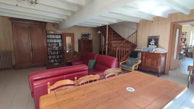 Maison ancienne - 197 m² - 8 pièces