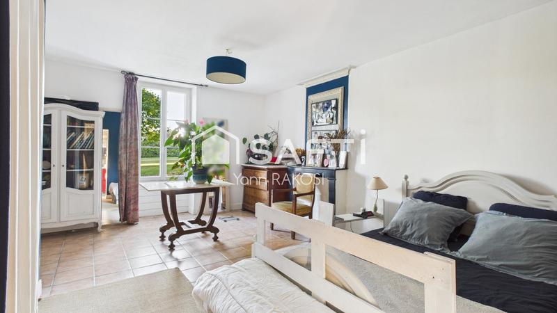 Maison - 292 m² - 8 pièces