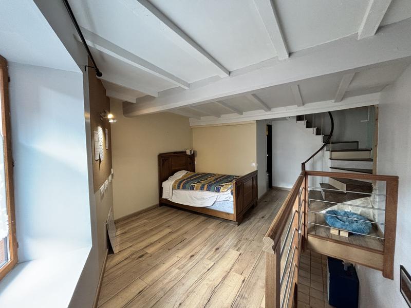 Maison ancienne - 180 m² - 7 pièces