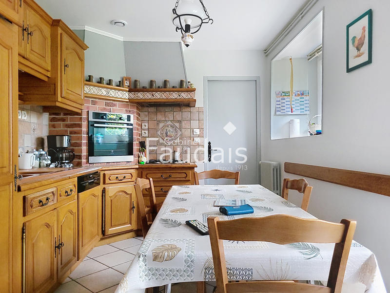 Maison - 154 m² - 7 pièces