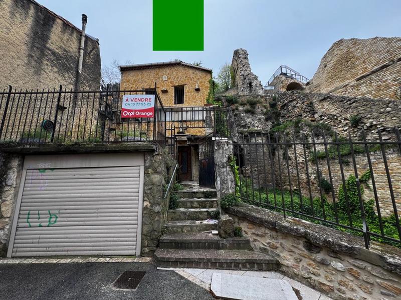 Maison - 96 m² - 4 pièces