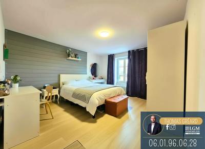 Maison - 137 m² - 5 pièces