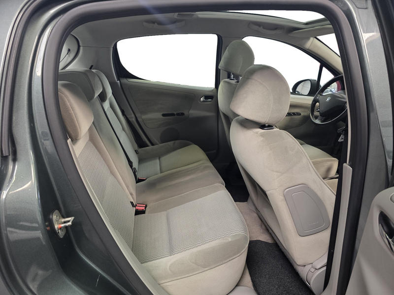 Peugeot 207 - 1.6 HDi 90 Cv Executive Pack