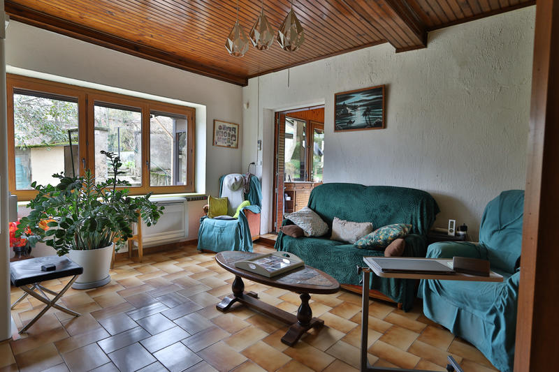 Maison - 200 m² - 6 pièces