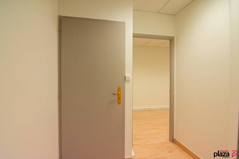 Local d'activité / Entrepôt - 46 m² - 2 pièces