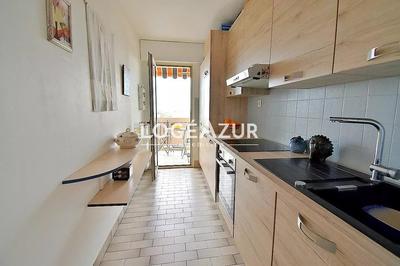 Appartement - 76 m² - 4 pièces