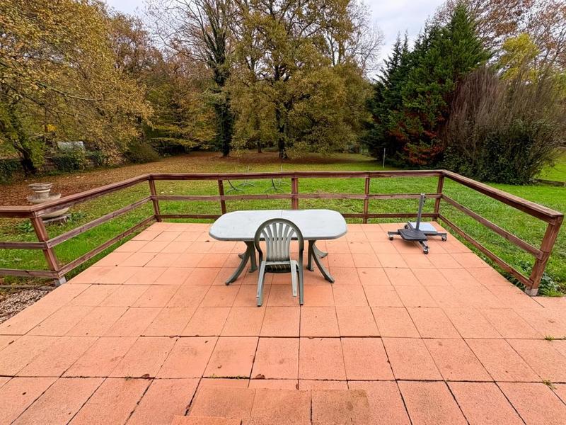 Maison traditionnelle - 90 m² - 5 pièces