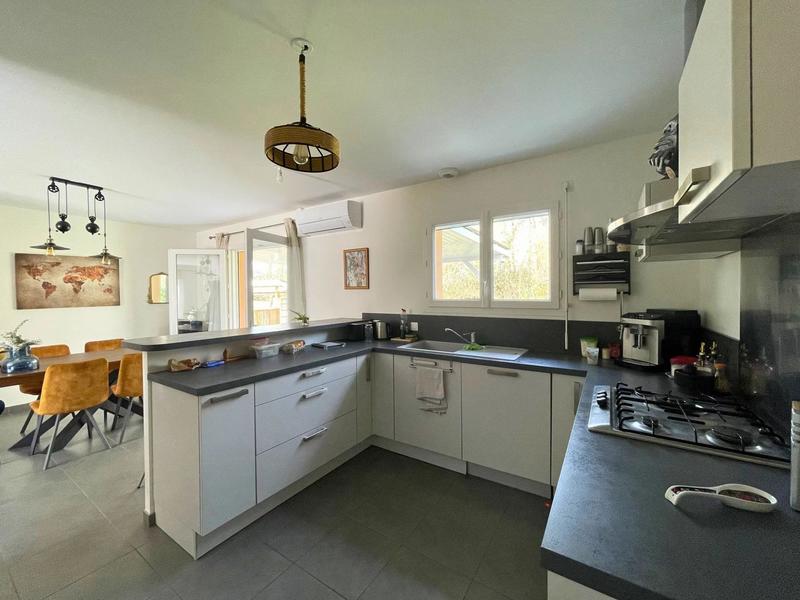 Maison - 82 m² - 3 pièces