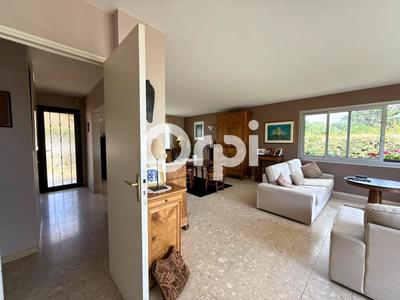 Maison - 146 m² - 5 pièces