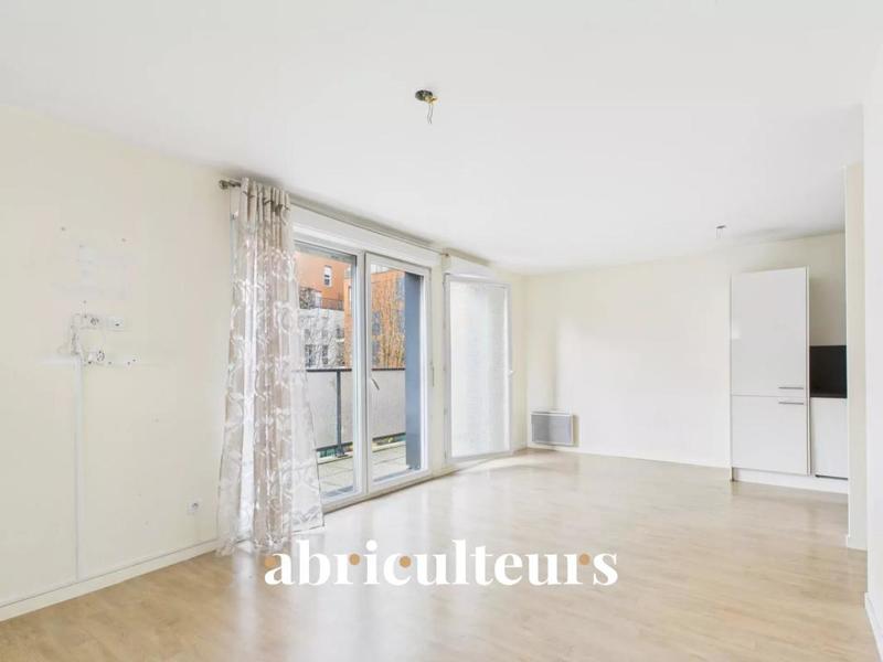 Appartement - 75 m² - 4 pièces