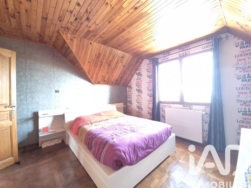 Maison - 200 m² - 6 pièces