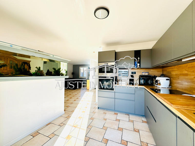 Maison - 106 m² - 4 pièces