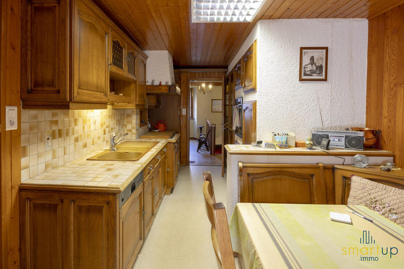 Maison traditionnelle - 156 m² - 6 pièces