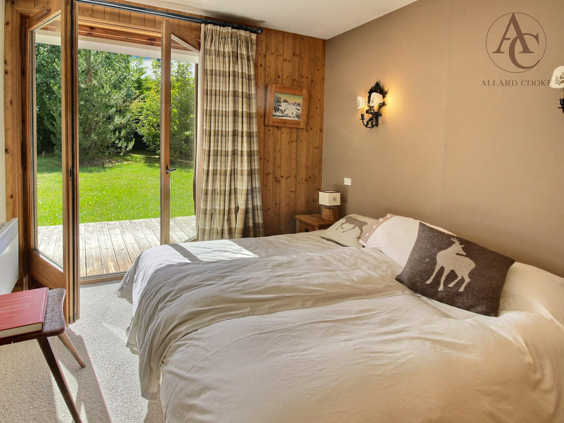 Appartement - 98 m² - 4 pièces