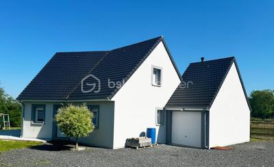 Maison traditionnelle - 106 m² - 7 pièces