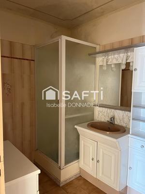 Appartement - 80 m² - 4 pièces