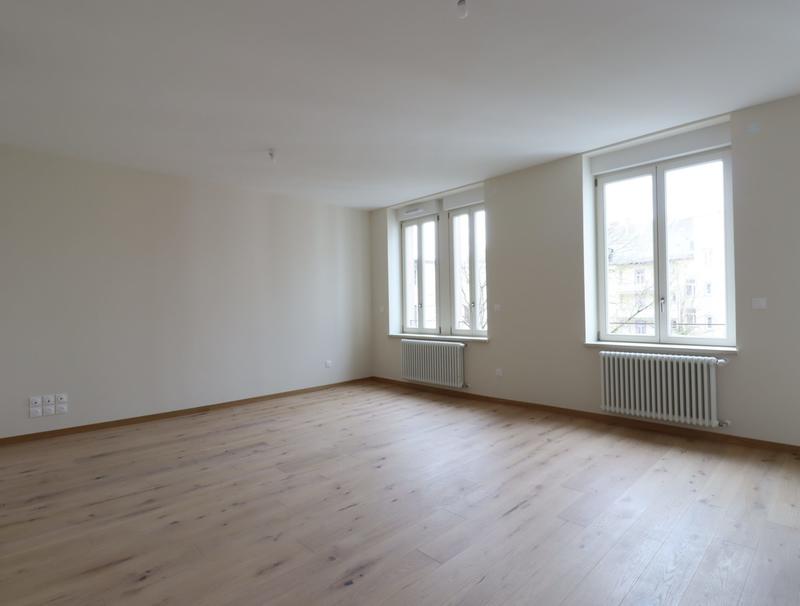 Appartement - 107 m² - 5 pièces