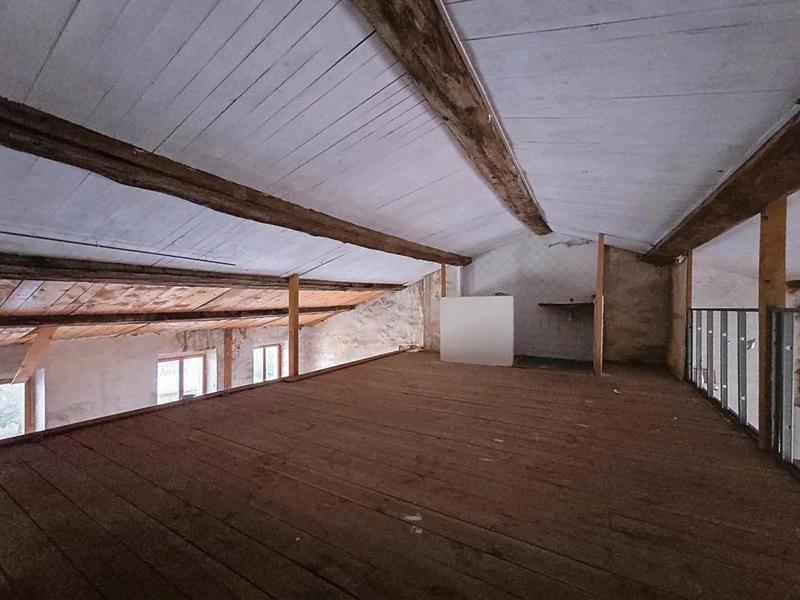 Appartement - 135 m² - 4 pièces