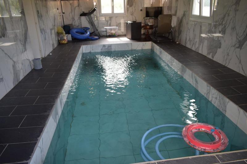 Maison - 160 m² - 11 pièces