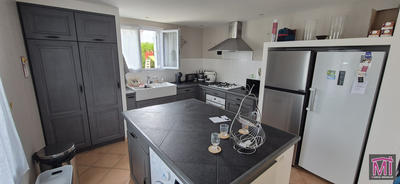 Maison contemporaine - 95 m² - 5 pièces