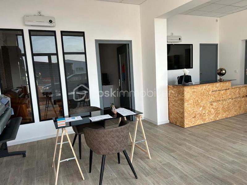 Bureau - 750 m² - 19 pièces