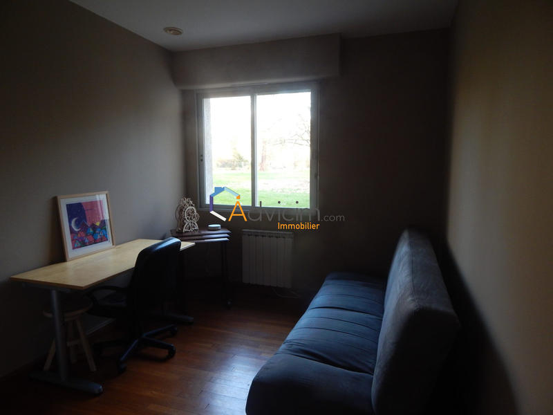 Villa - 250 m² - 8 pièces