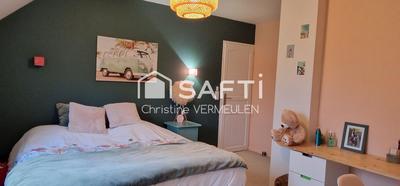 Maison - 255 m² - 10 pièces